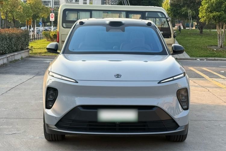 Used Nio ES8 2023 75 kWh Executive Edition Exterior 5