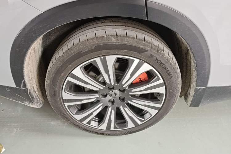 Used Nio ES8 2023 75 kWh Exterior 5