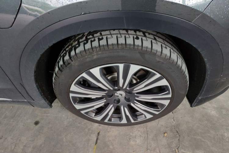 Used Nio ES8 2023 100kWh Exterior 7