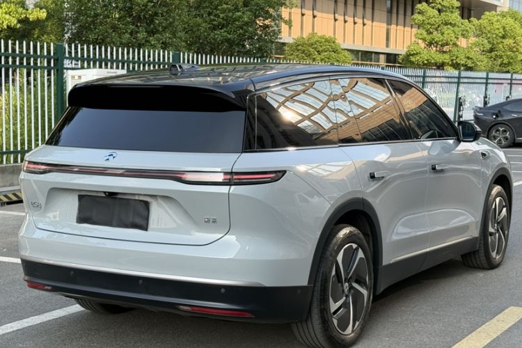 Used Nio ES8 2023 75 kWh Exterior 8