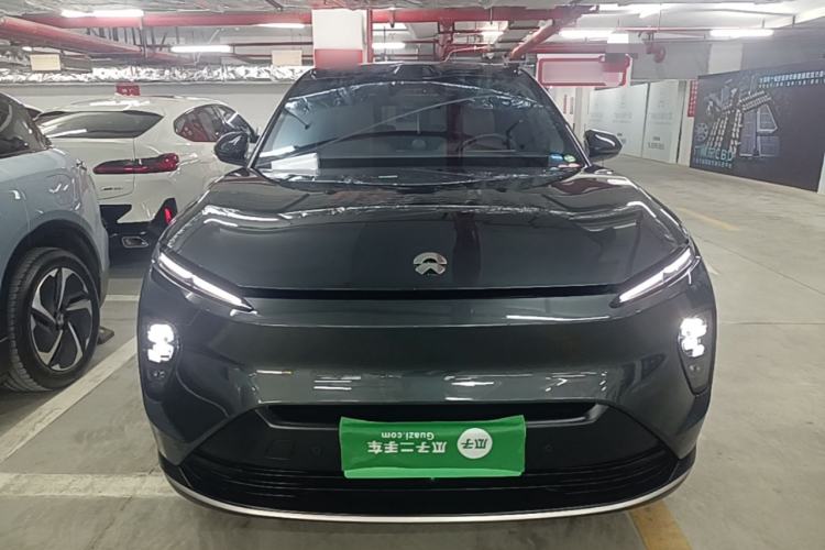 Used Nio ES8 2023 75 kWh Front