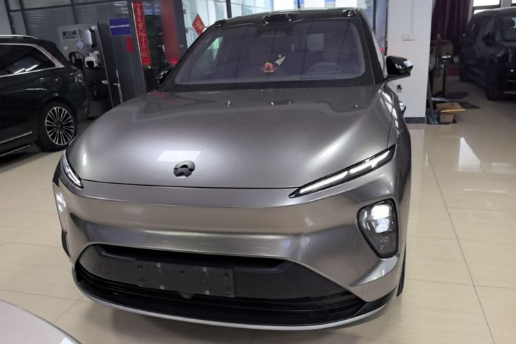 Used Nio ES8 2023 75 kWh Front