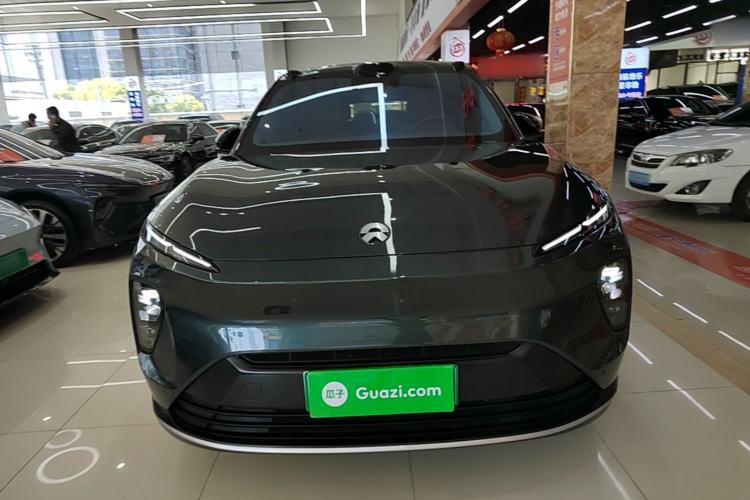 Used Nio ES8 2023 75 kWh Front