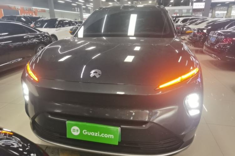 Used Nio ES8 2023 75 kWh Front