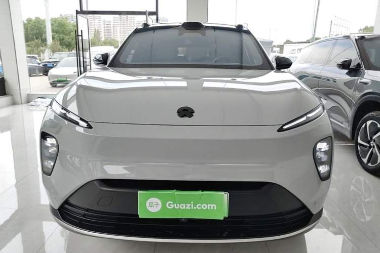 Used Nio ES8 2023 75 kWh Front