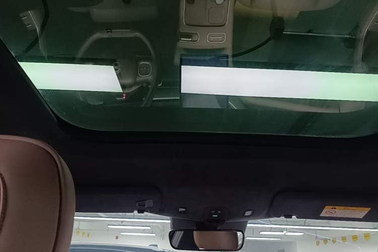Used Nio ES8 2023 100kWh Signature Edition Headliner