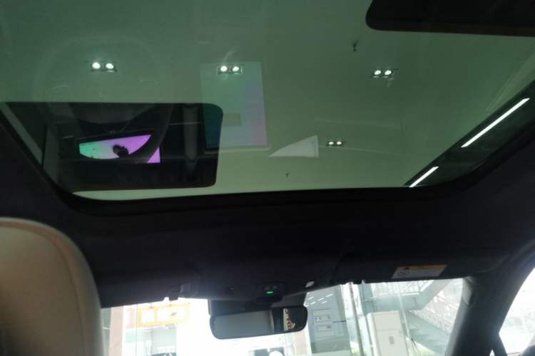 Used Nio ES8 2023 100kWh Headliner