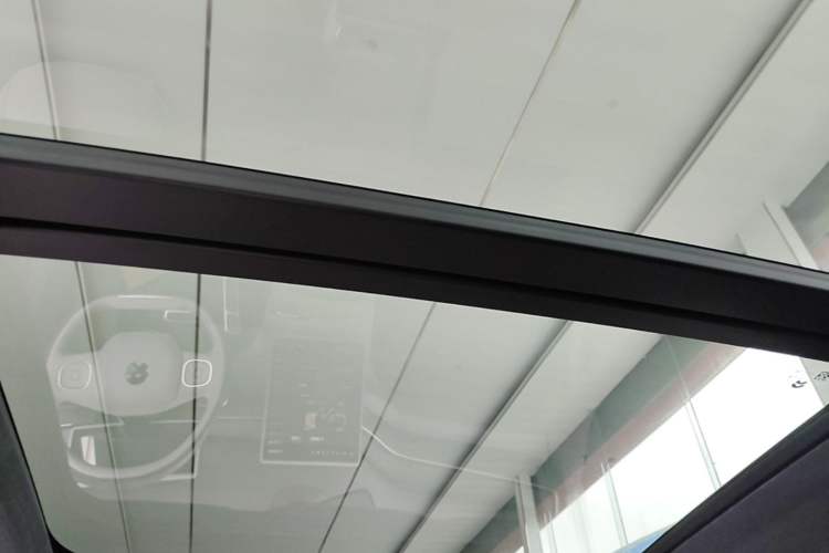 Used Nio ES8 2023 75 kWh Headliner