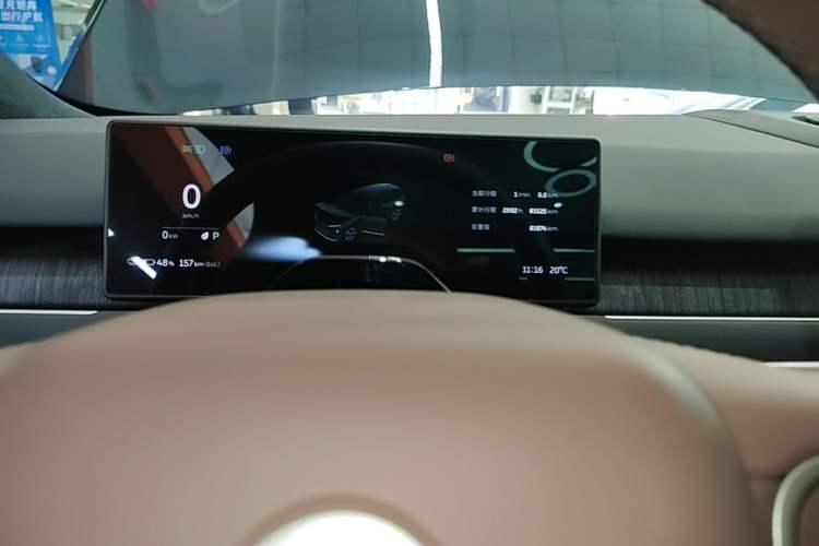Used Nio ES8 2023 75 kWh Instrument Cluster