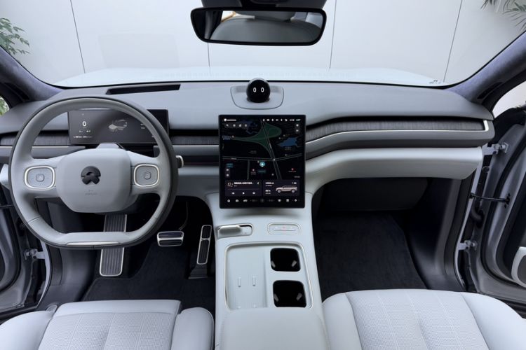 Used Nio ES8 2023 100kWh Interior 10