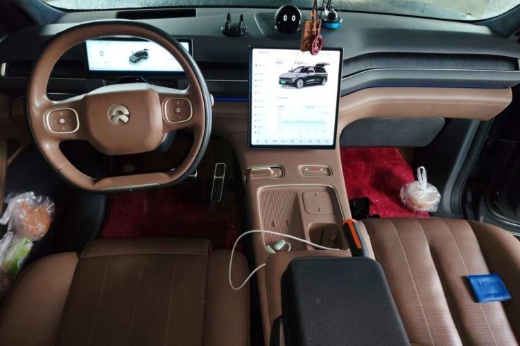 Used Nio ES8 2023 100kWh Interior 2