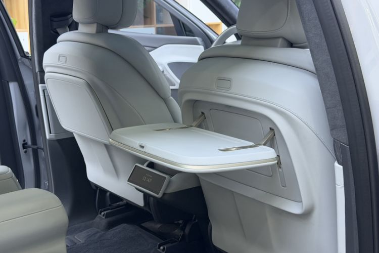 Used Nio ES8 2023 100kWh Interior 7