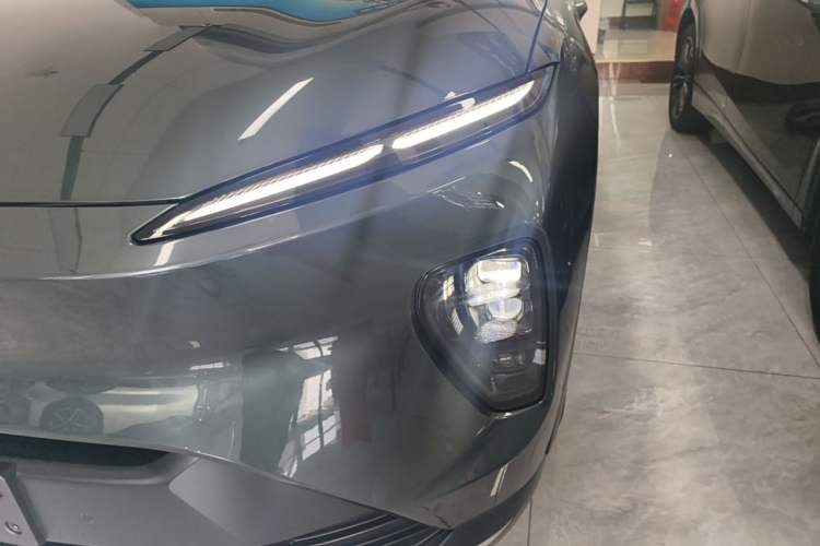 Used Nio ES8 2023 100kWh Signature Edition Left Front Headlight