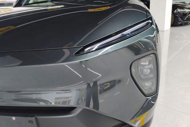Used Nio ES8 2023 100kWh Signature Edition Left Front Headlight