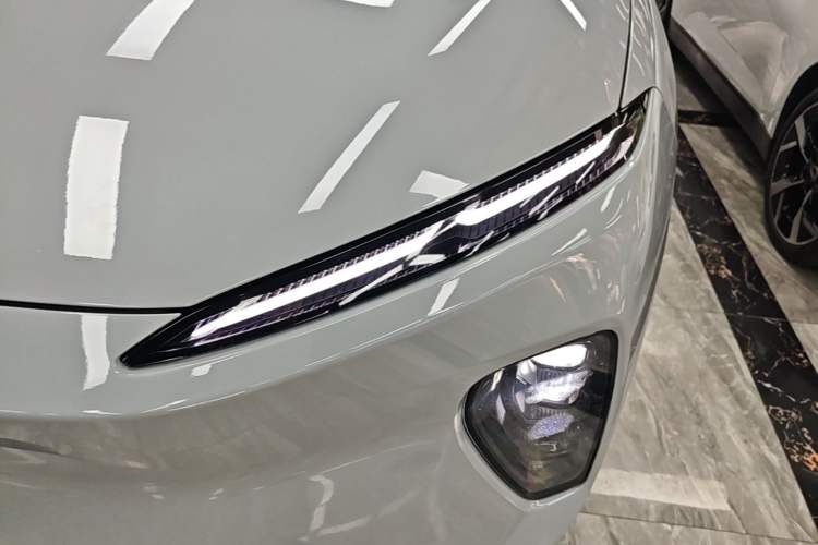 Used Nio ES8 2023 75 kWh Executive Edition Left Front Headlight