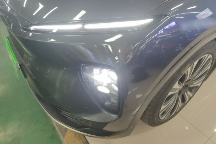 Used Nio ES8 2023 75 kWh Left Front Headlight