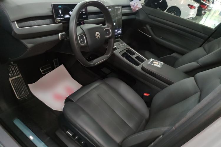 Used Nio ES8 2023 75 kWh Left Front Seat
