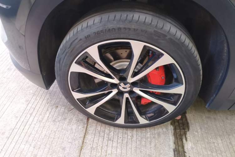 Used Nio ES8 2023 100kWh Signature Edition Left Front Wheel Hub
