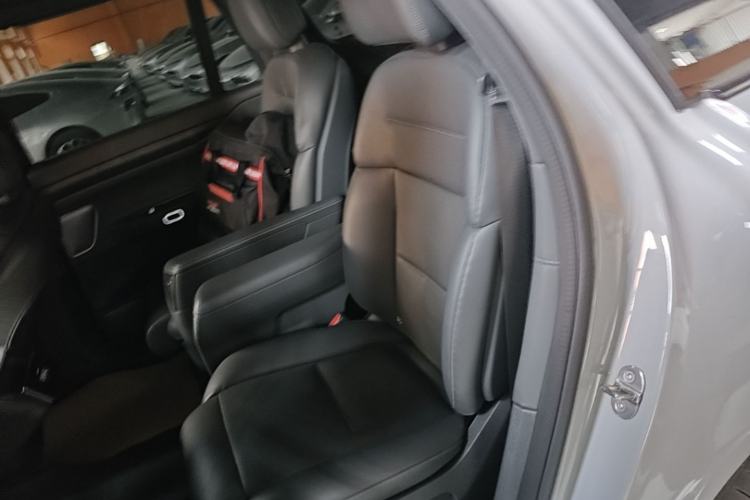 Used Nio ES8 2023 75 kWh Left Rear Seat