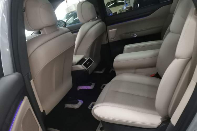 Used Nio ES8 2023 100kWh Left Rear Seat