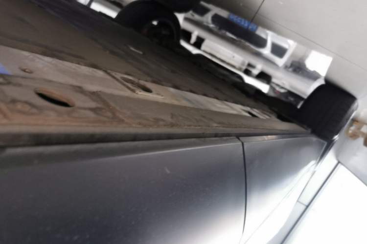 Used Nio ES8 2023 100kWh Left Side Sill