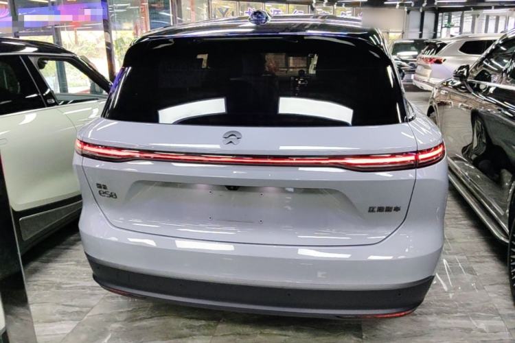 Used Nio ES8 2023 75 kWh Rear