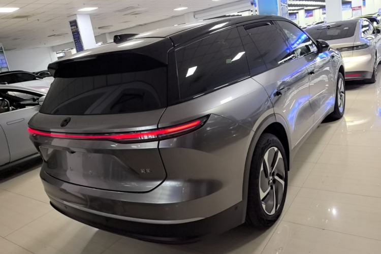 Used Nio ES8 2023 75 kWh Rear