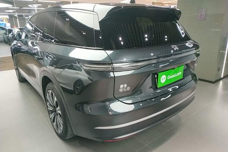 Used Nio ES8 2023 75 kWh Rear Left 45 Deg