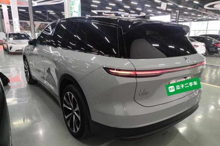 Used Nio ES8 2023 75 kWh Rear Left 45 Deg