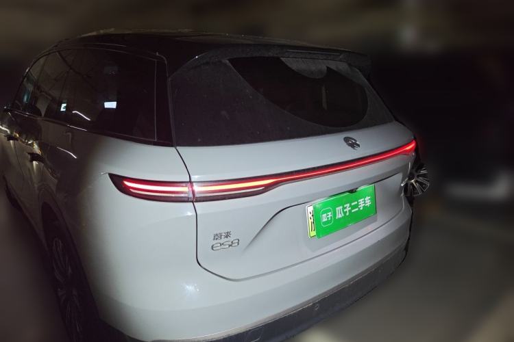 Used Nio ES8 2023 75 kWh Rear