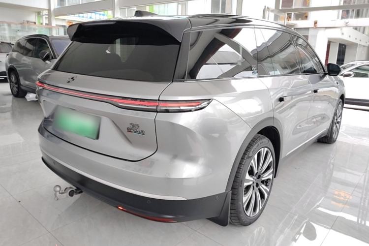 Used Nio ES8 2023 75 kWh Rear Right 45 Deg