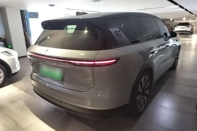 Used Nio ES8 2023 75 kWh Executive Edition Rear Right 45 Deg