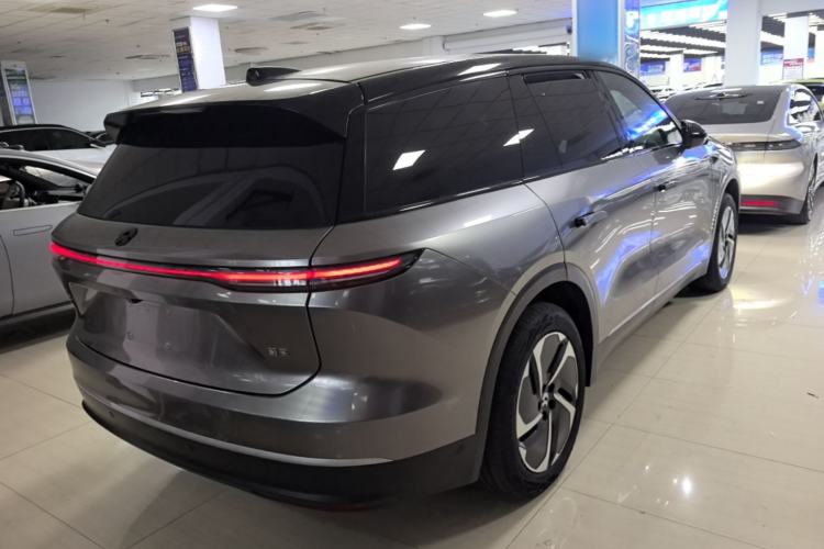 Used Nio ES8 2023 75 kWh Rear Right 45 Deg
