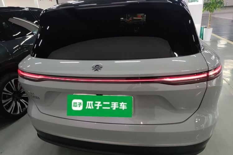 Used Nio ES8 2023 75 kWh Rear