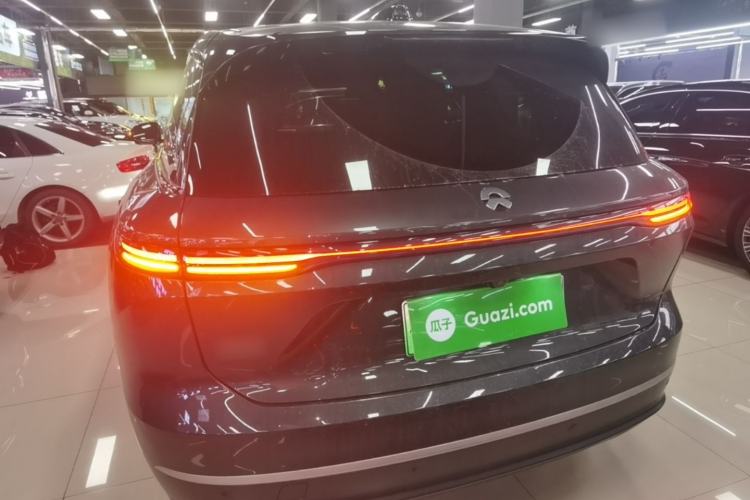 Used Nio ES8 2023 75 kWh Rear