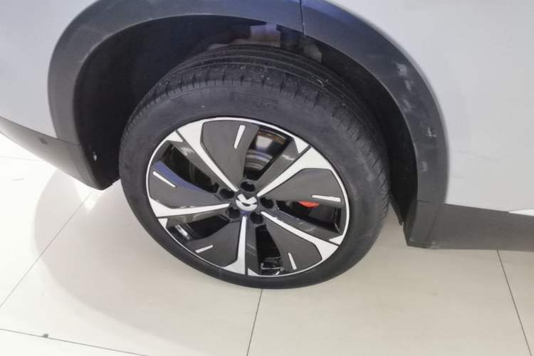Used Nio ES8 2023 100kWh Right Rear Wheel Hub