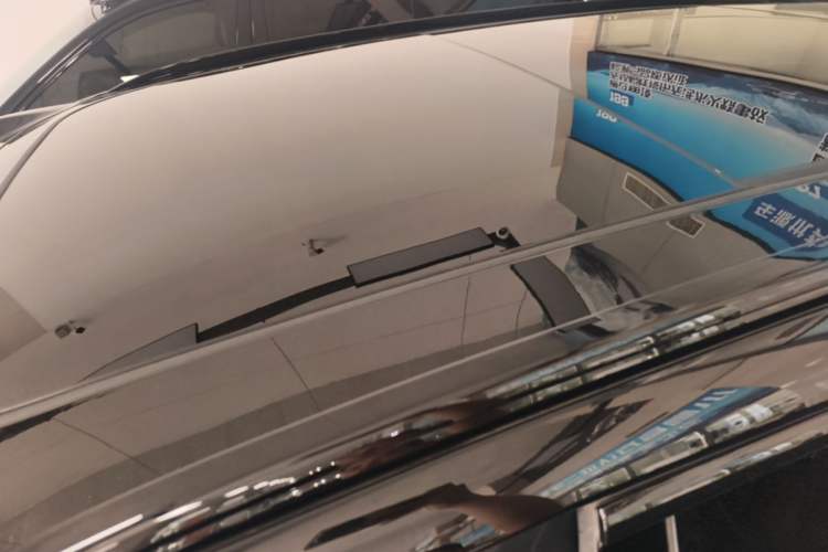 Used Nio ES8 2023 100kWh Signature Edition Roof