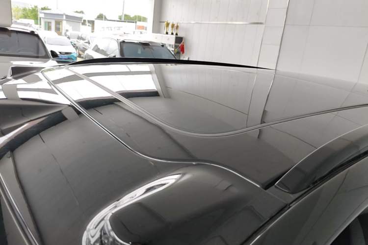 Used Nio ES8 2023 75 kWh Roof