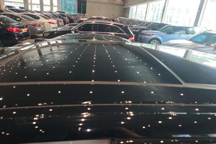 Used Nio ES8 2023 100kWh Signature Edition Roof