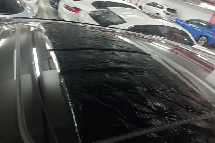 Used Nio ES8 2023 75 kWh Roof