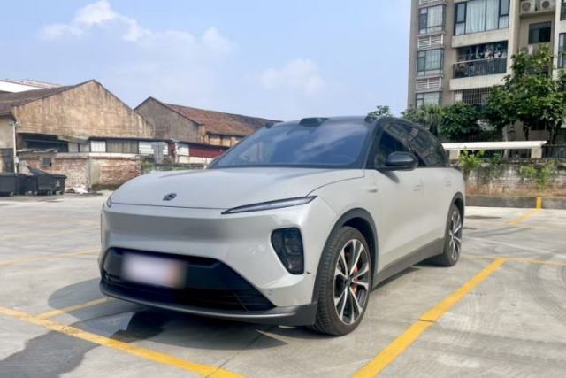 Used Nio ES8 2023 75 kWh Executive Edition