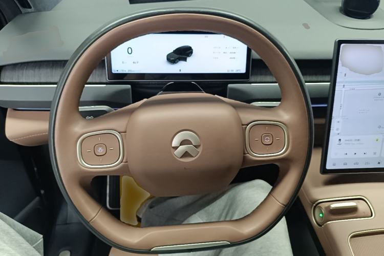 Used Nio ES8 2023 100kWh Signature Edition Steering Wheel