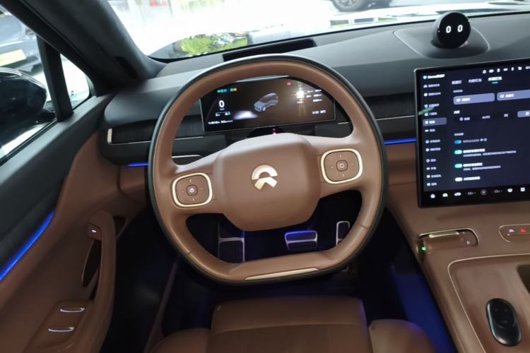 Used Nio ES8 2023 100kWh Signature Edition Steering Wheel