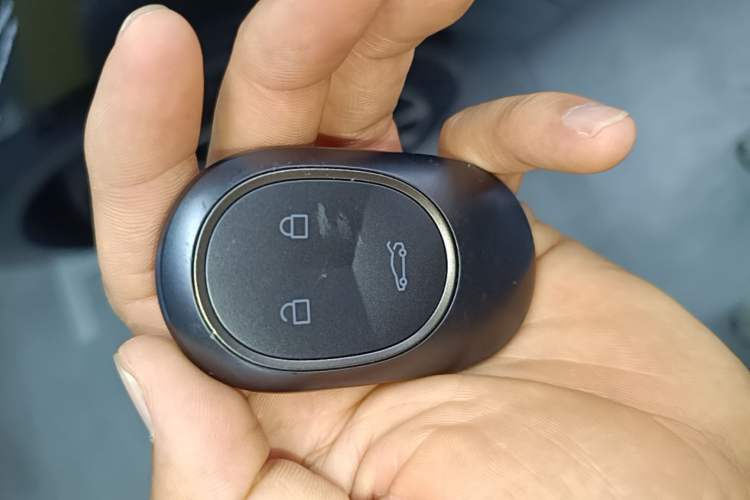 Used Nio ES8 2023 100kWh Signature Edition Vehicle Key