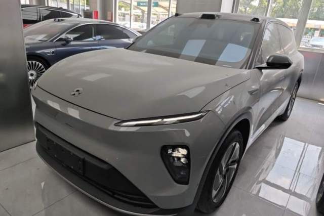 Used Nio ES8 2023 75 kWh Executive Edition