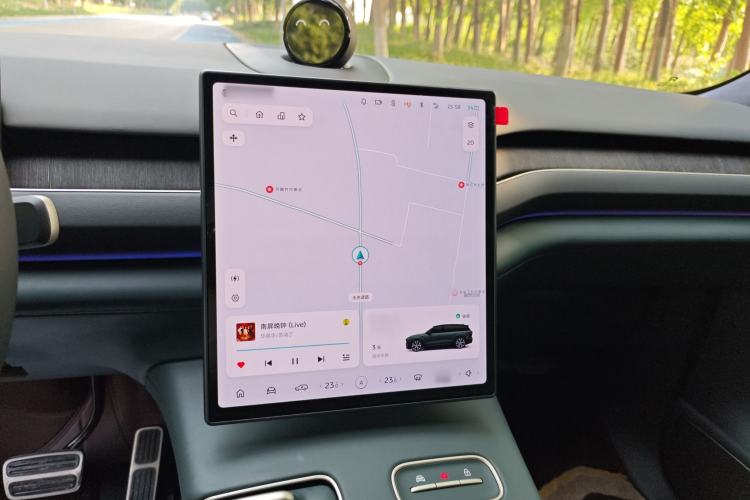 Used Nio ES8 2023 100kWh Signature Edition Audio And AC Panel