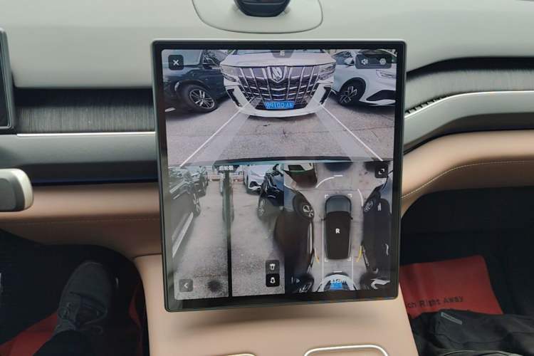 Used Nio ES8 2023 75 kWh Audio And AC Panel