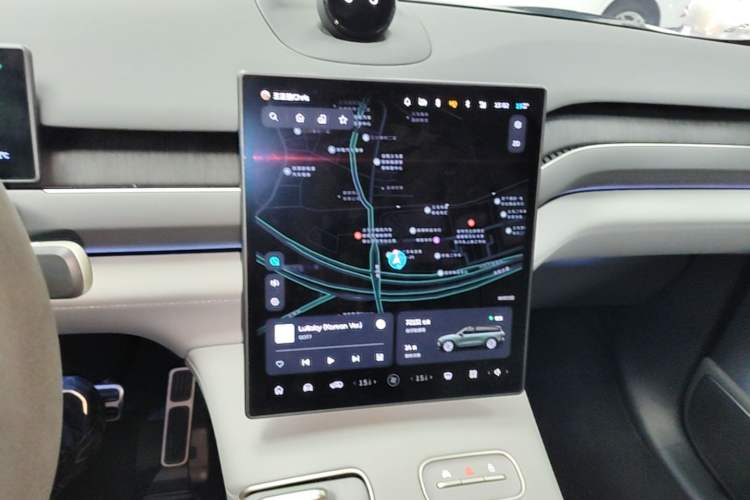 Used Nio ES8 2023 75 kWh Audio And AC Panel