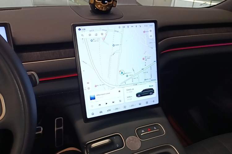 Used Nio ES8 2023 100kWh Signature Edition Audio And AC Panel
