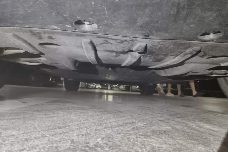 Used Nio ES8 2023 75 kWh Chassis Front